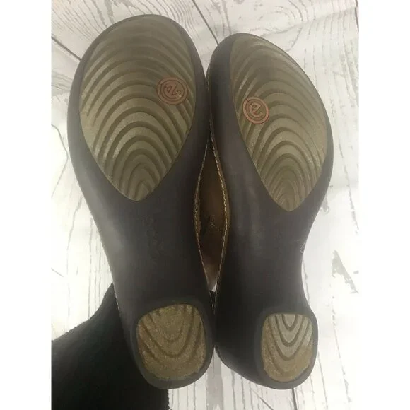 Ecco Brown Clogs Mules Shoes US 6.5 EUR 39 Heeled - Picture 6 of 7